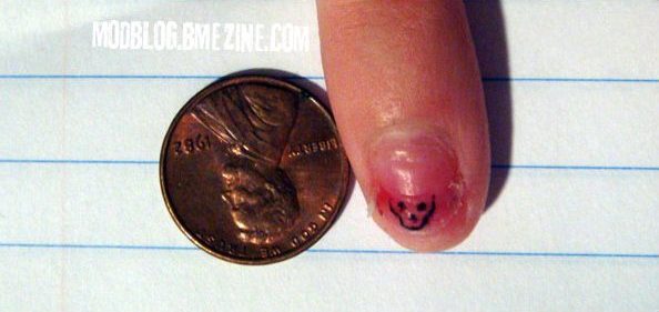 nail tats